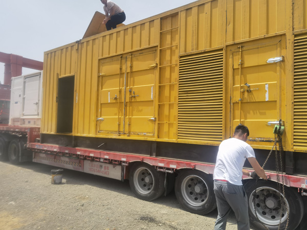 赤坎汽油发电机对供油装置的要求