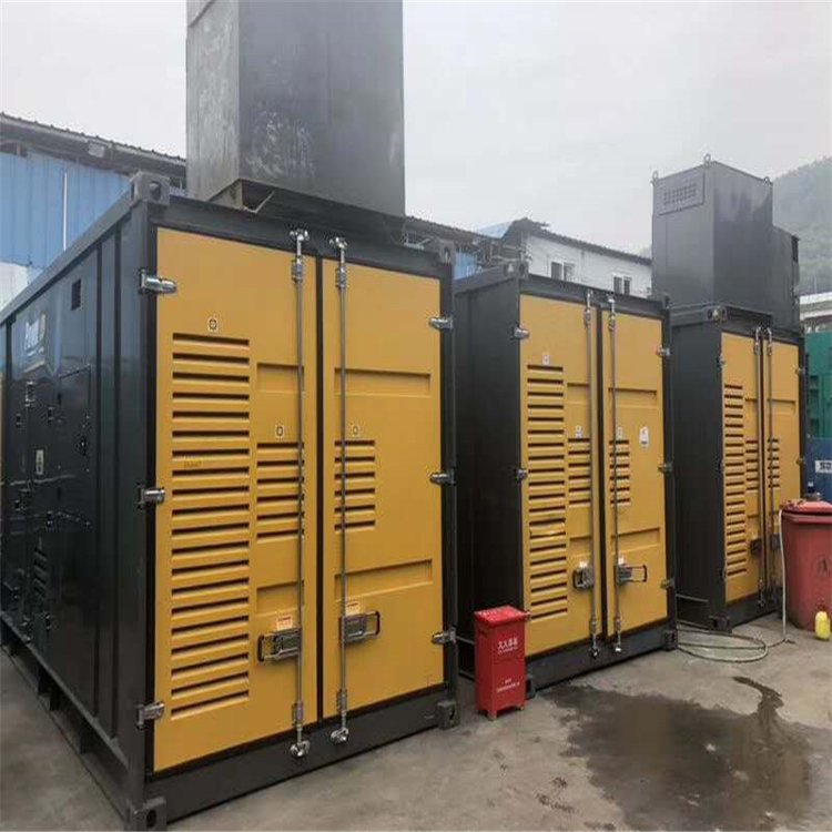 赤坎温度变化对不同类型欠压保护装置的可靠性影响有何差异？